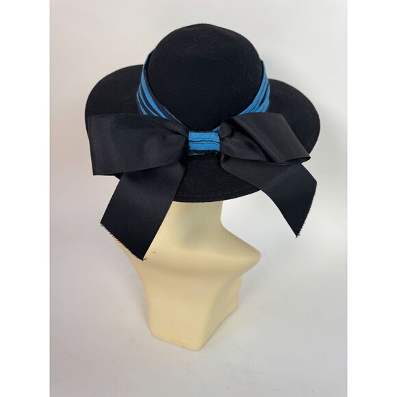 Vintage Doeskin Felt 100% Wool Ladies Hat Made in U.S.A. With Wide Brim & Blue R